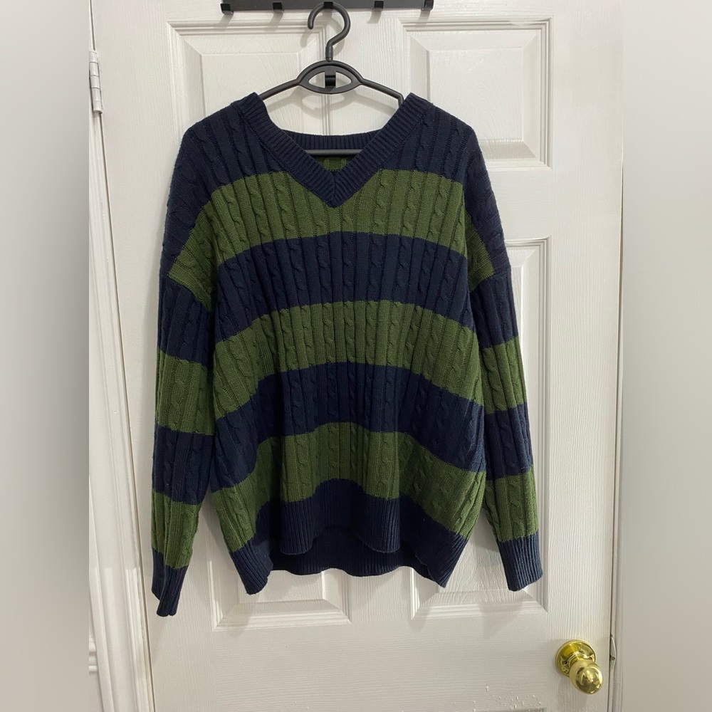 Green and Navy Blue V-Neck Oversized Knit Sweater